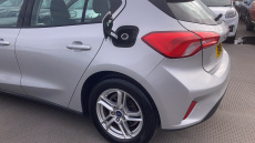 Ford Focus 1.0 EcoBoost 125 Zetec 5dr Petrol Hatchback